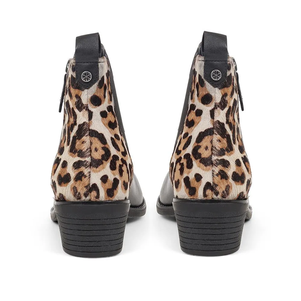 Wide Fit Leather Ankle Boots - VAN36507 / 323 868 sold by Shoe-Shop product image thumbnail 3