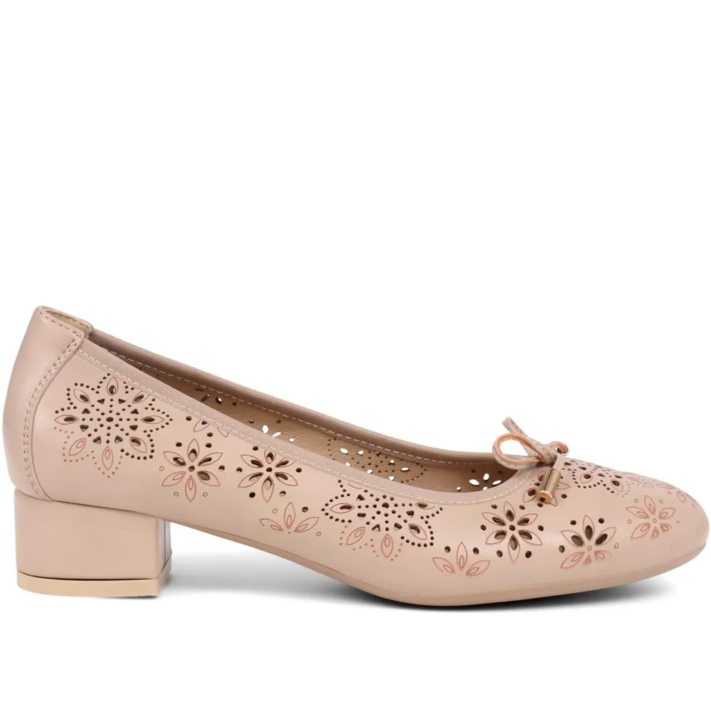 Cut Out Detail Court Shoes - WK39005 / 324 952 sold by Shoe-Shop product image thumbnail 3