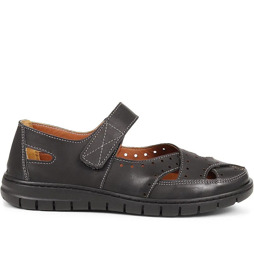 Extra Wide Fit Leather Sandals - KAMILAH / 324 045 sold by Shoe-Shop product image thumbnail 2