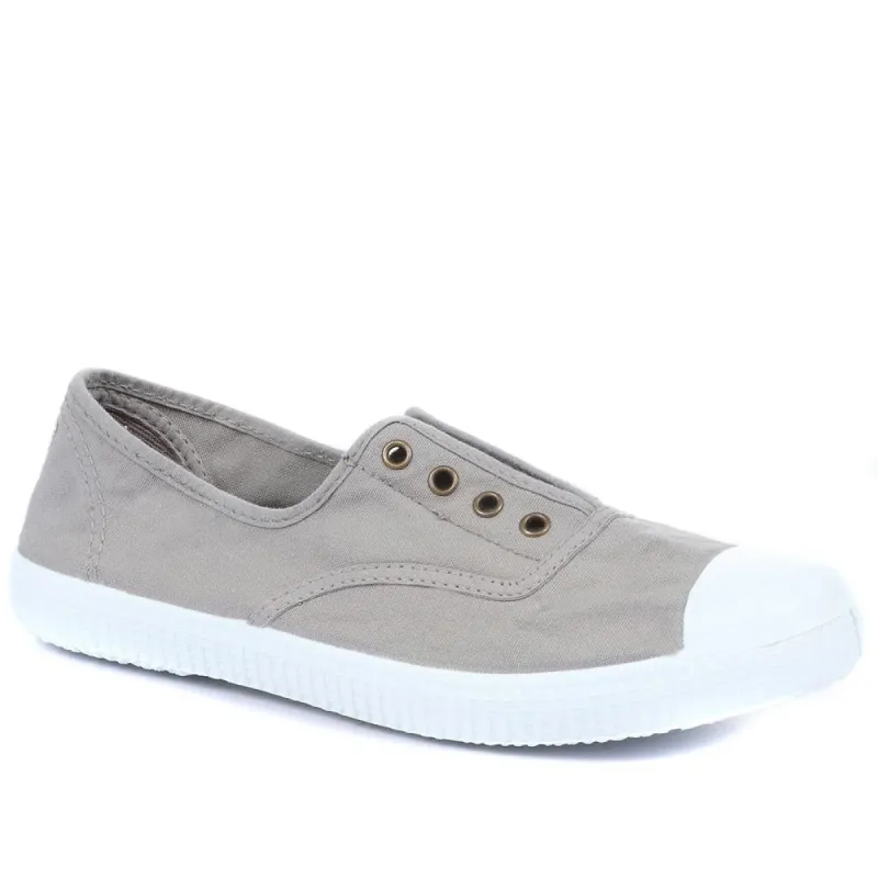 1915 Inglesa Laceless Canvas Trainers - FASHE33500 / 320 846 sold by Shoe-Shop