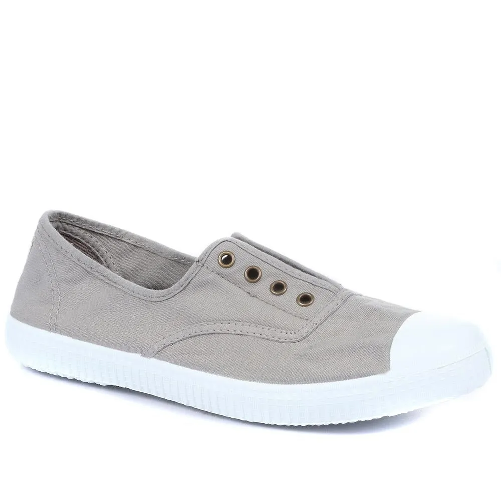 1915 Inglesa Laceless Canvas Trainers - FASHE33500 / 320 846 sold by Shoe-Shop