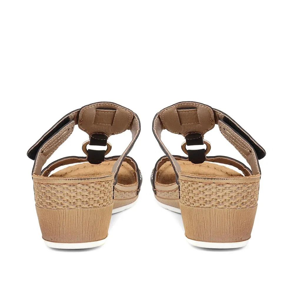 Swirl Embellishment Wedge Sandals - INB37027 / 323 594 sold by Shoe-Shop product image thumbnail 5