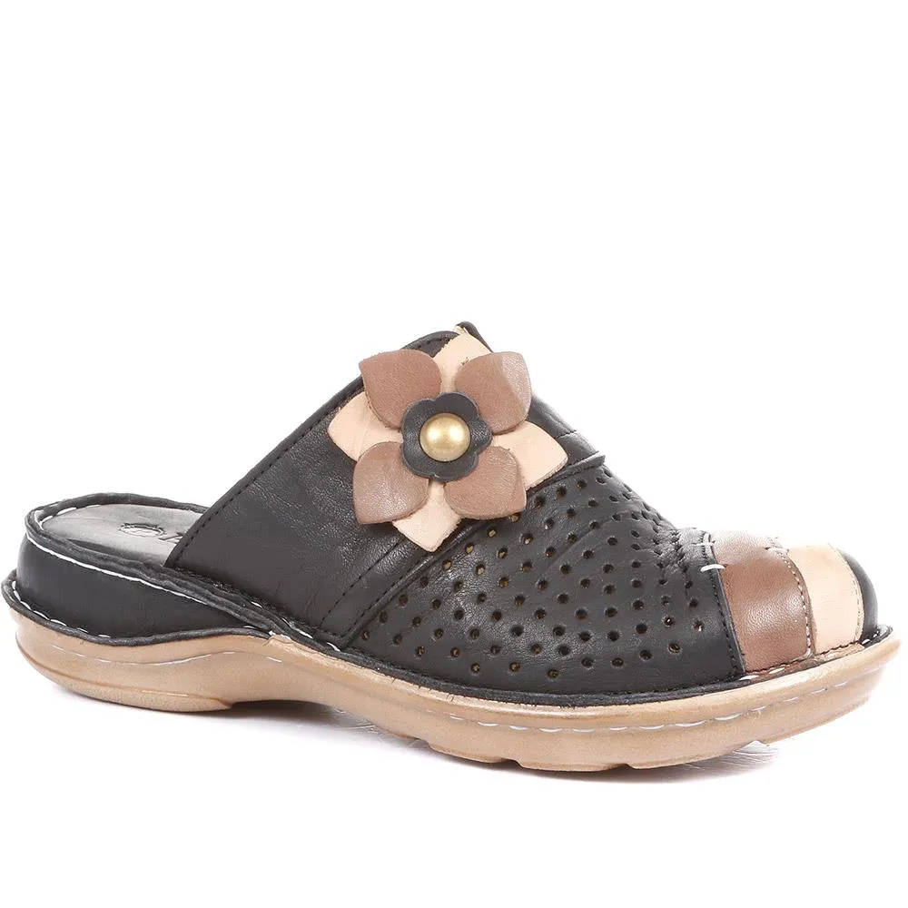 Leather Mule Slip-On Clogs - CAY35015 / 322 037 sold by Shoe-Shop