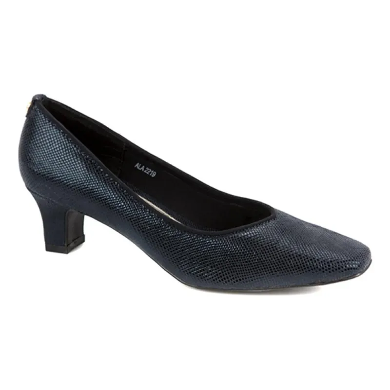 Heeled Court Shoe - ALA2219 / 305 660 sold by Shoe-Shop