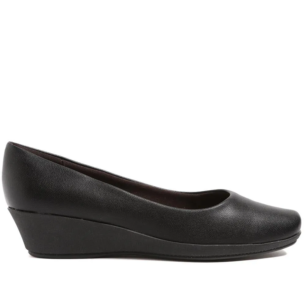 Slip-on Ballet Pumps - PIC37001 / 323 737 sold by Shoe-Shop product image thumbnail 3