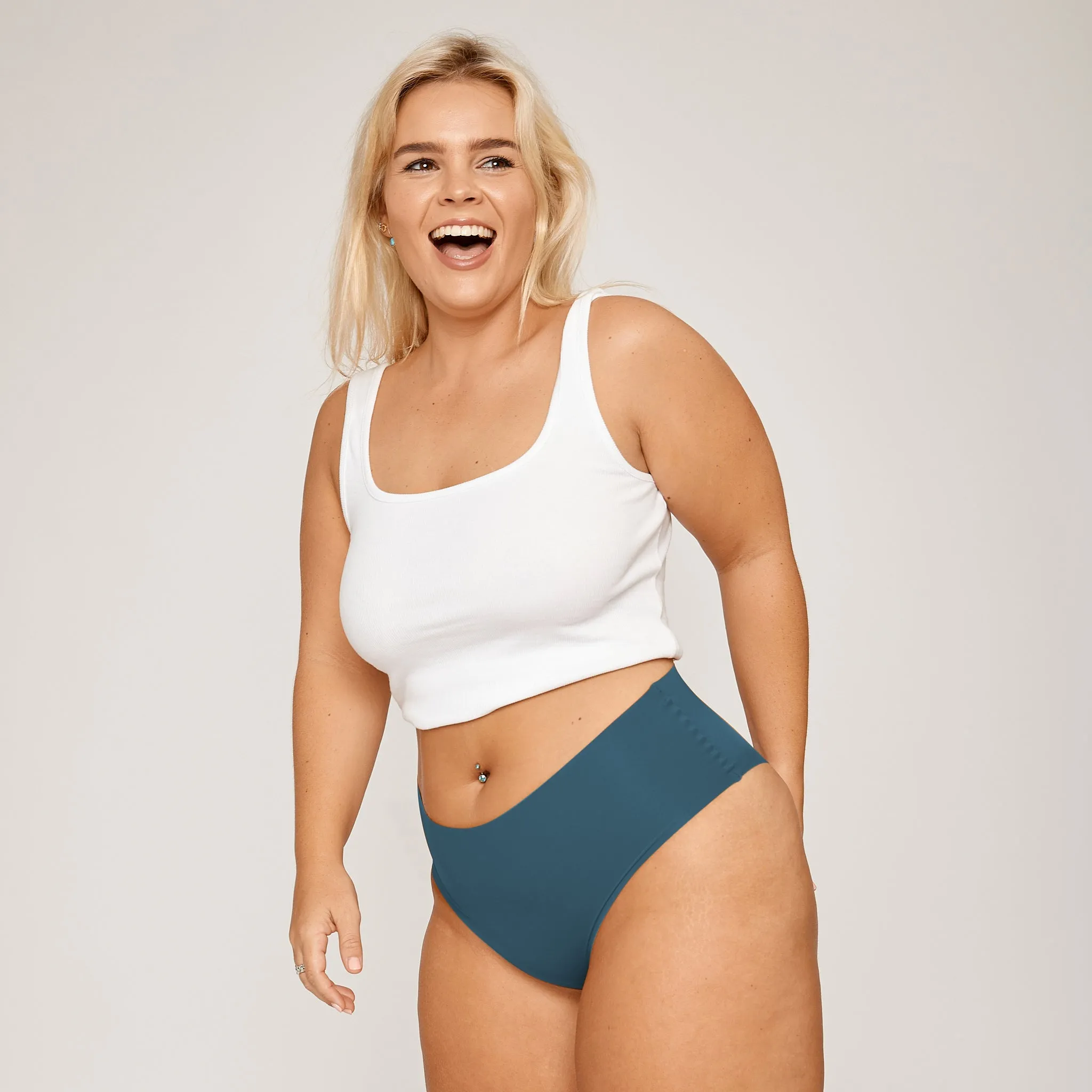 Mid-Rise Cheeky - Seamless Ultrasmooth - Neptune sold by Peach Underwear product image thumbnail 2
