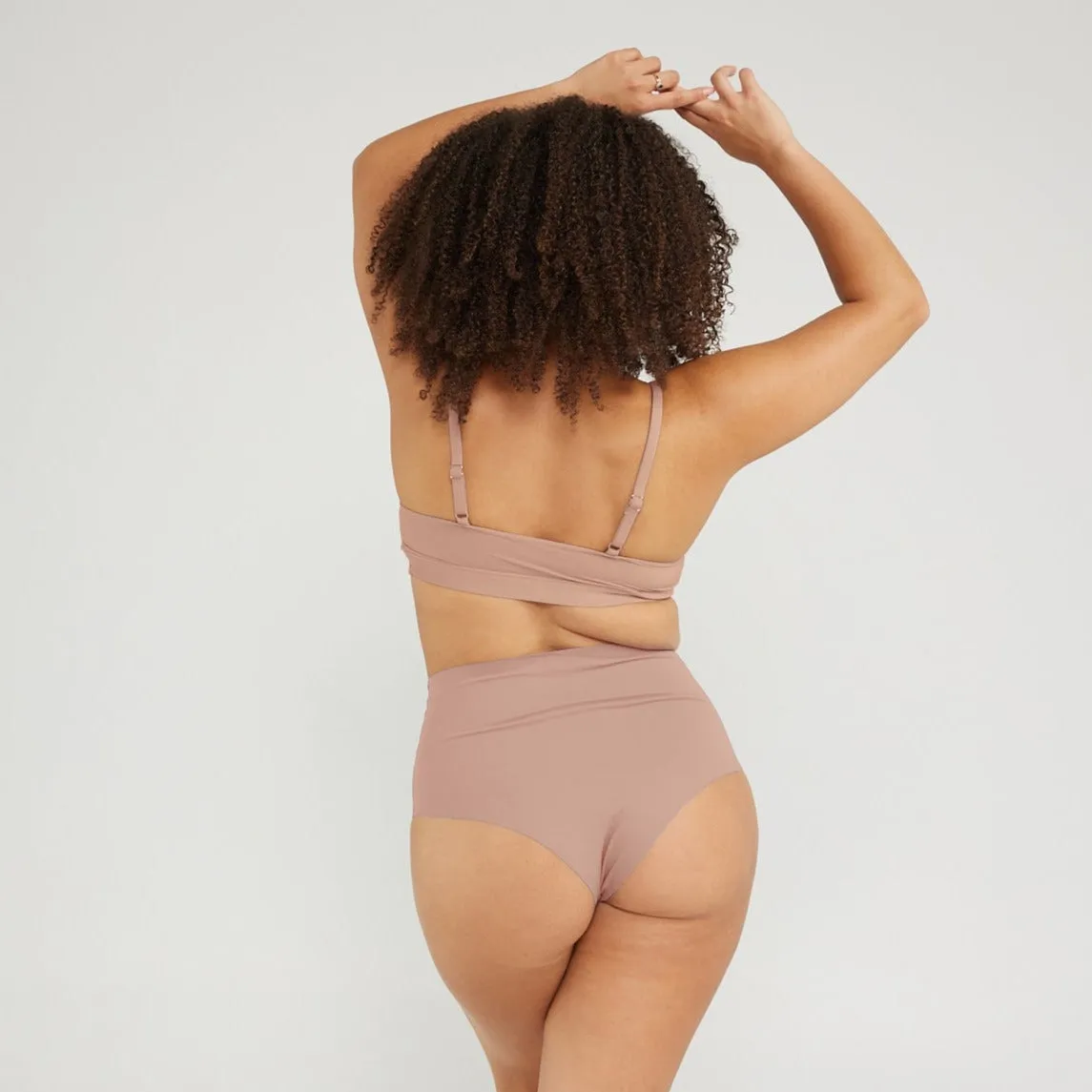 High-Rise Cheeky - Seamless Cotton - Latte sold by Peach Underwear product image thumbnail 5