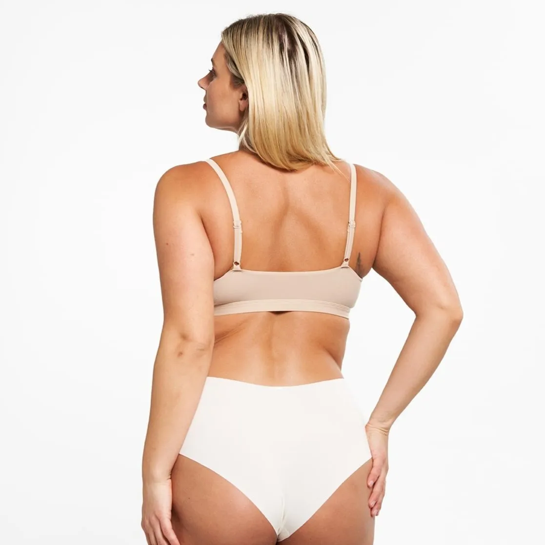 High-Rise Cheeky - Seamless Eco 2.0 - Vanilla sold by Peach Underwear product image thumbnail 2