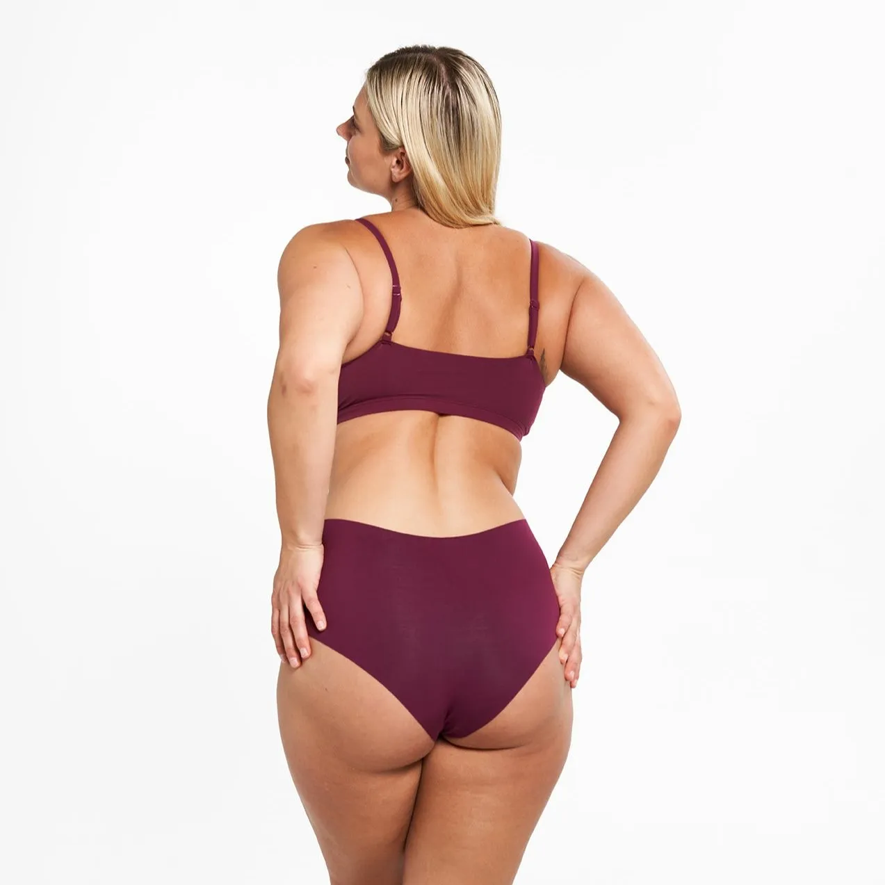 High-Rise Cheeky - Seamless Eco 2.0 - Shiraz sold by Peach Underwear product image thumbnail 2