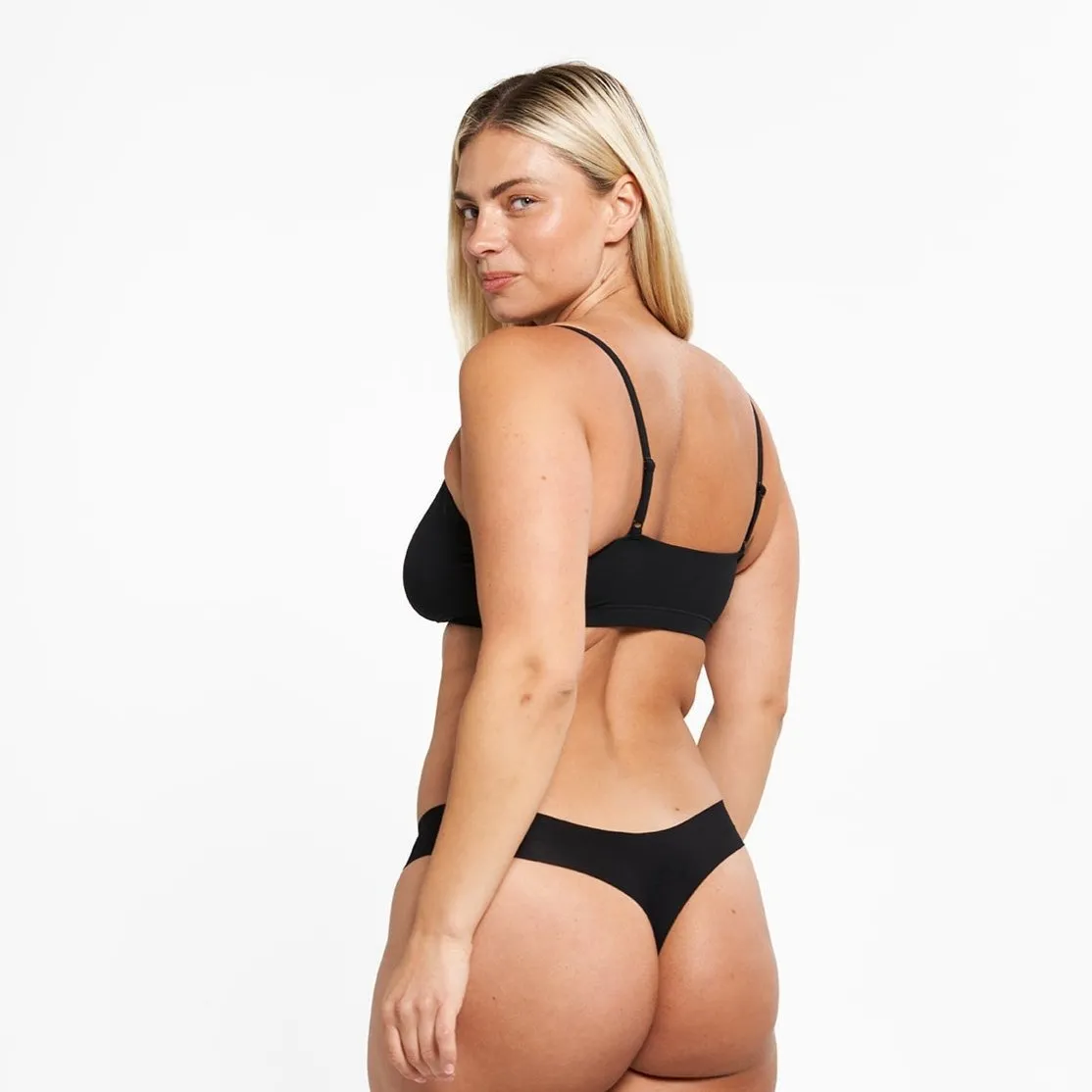 Original-Rise Thong - Seamless Eco 2.0 - Black sold by Peach Underwear product image thumbnail 5