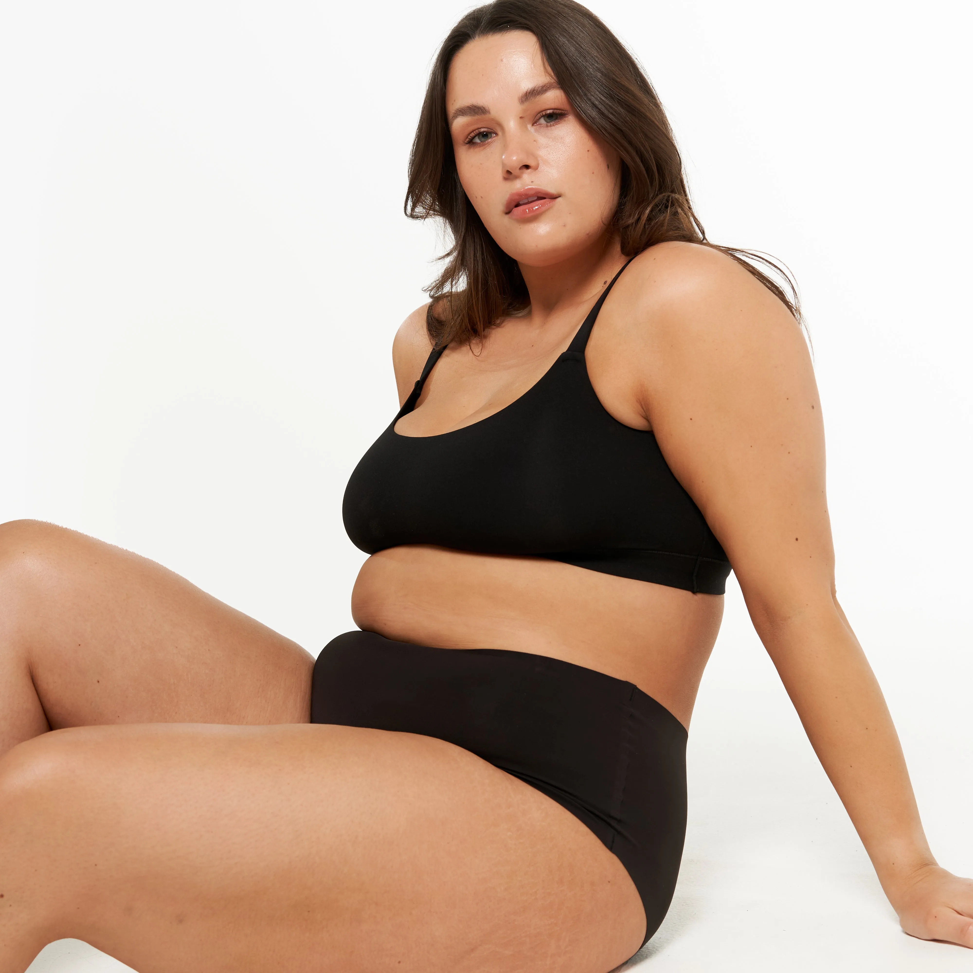 High-Rise Bikini Brief - Seamless Ultrasmooth - Black sold by Peach Underwear product image thumbnail 4