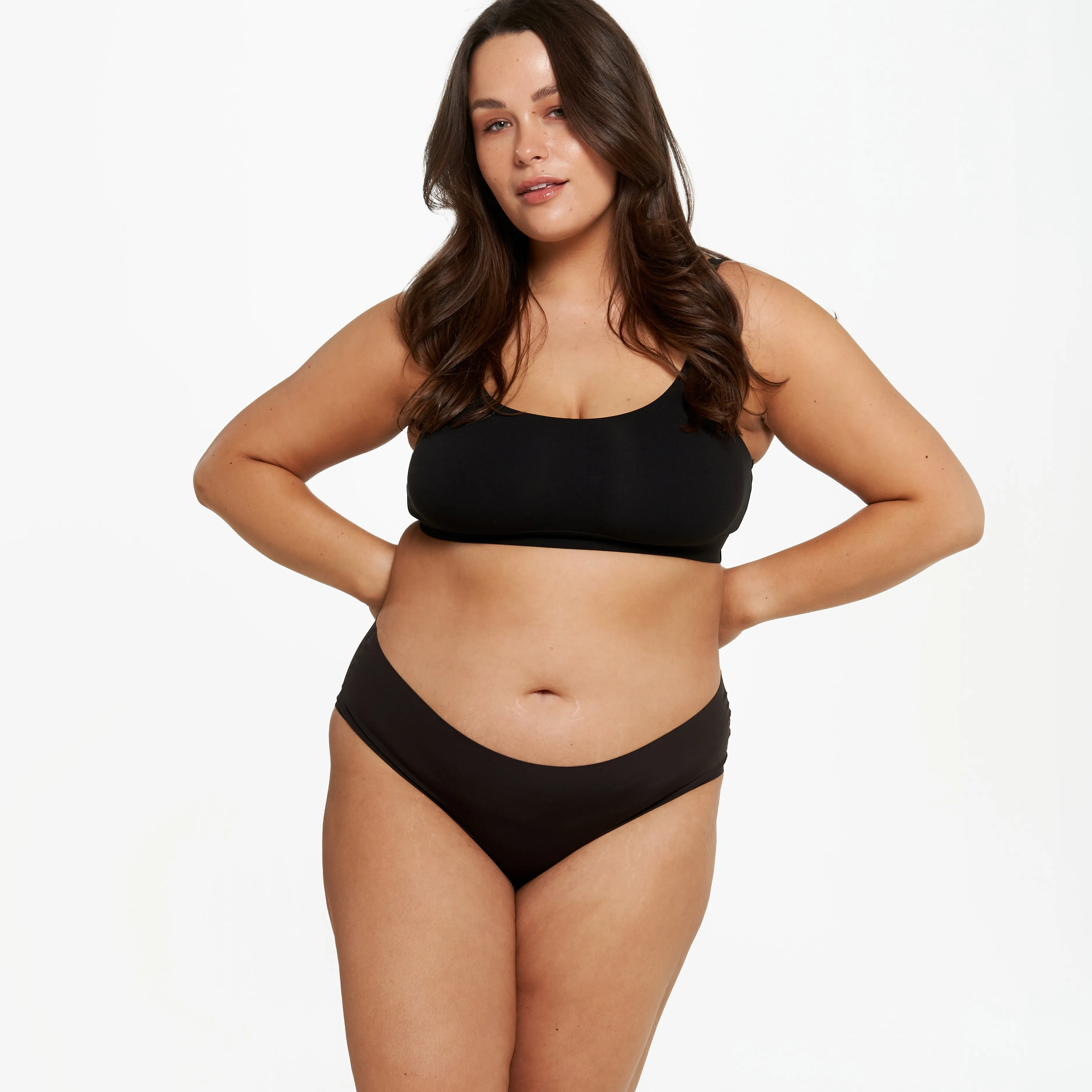 Mid-Rise Cheeky - Seamless Ultrasmooth - Black sold by Peach Underwear product image thumbnail 5