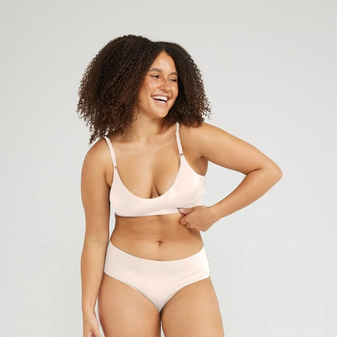 V-Scoop Bralette - Seamless Ultrasmooth - Vanilla sold by Peach Underwear product image thumbnail 3