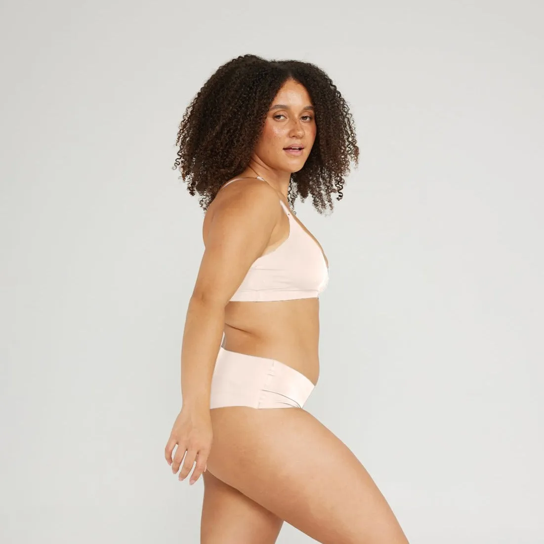 V-Scoop Bralette - Seamless Ultrasmooth - Vanilla sold by Peach Underwear product image thumbnail 5