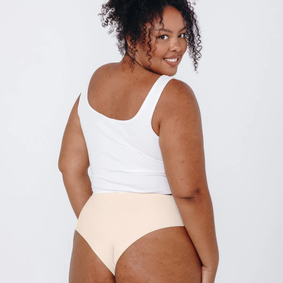 High-Rise Cheeky - Seamless Cotton - Vanilla sold by Peach Underwear product image thumbnail 4