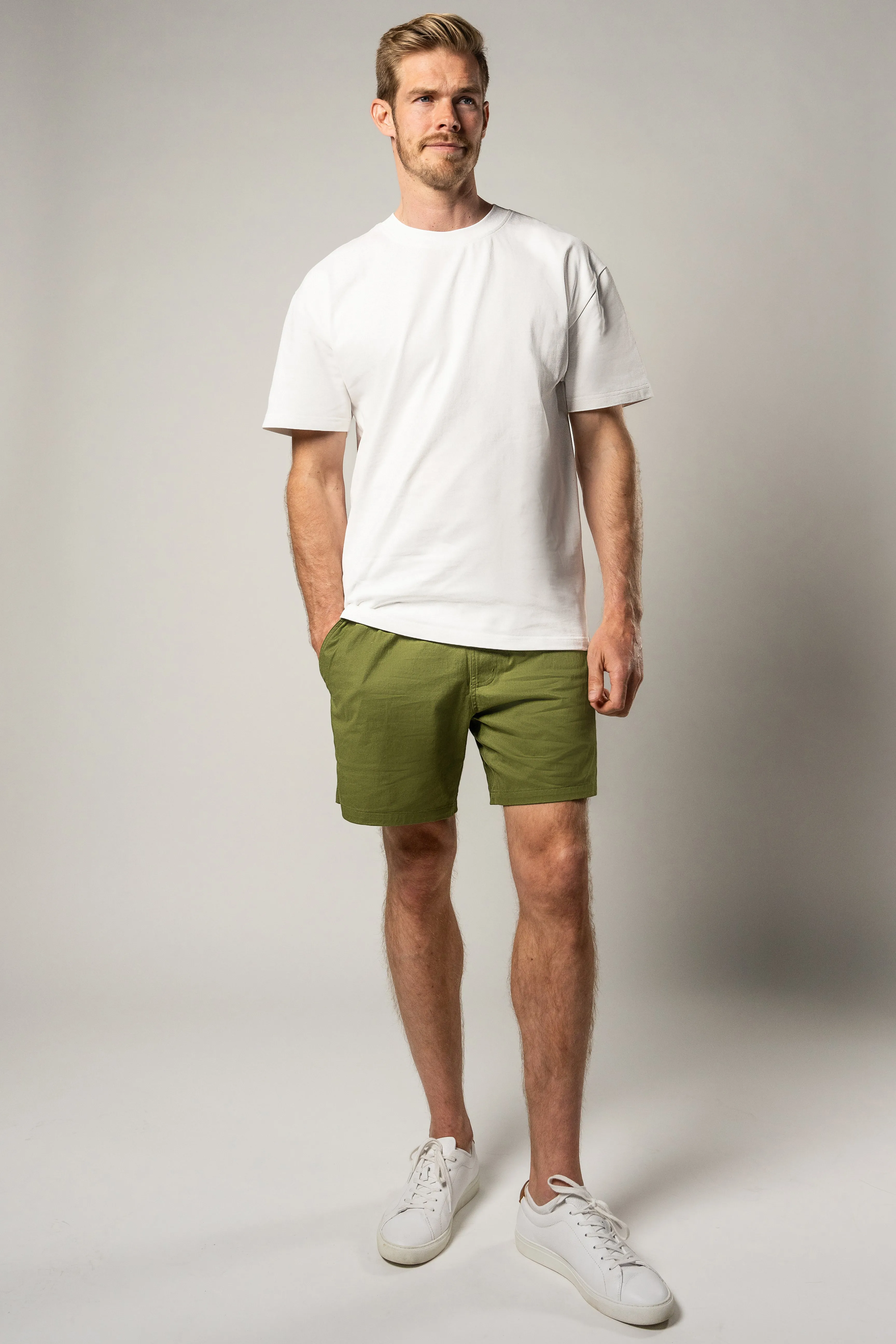 Daily Short - Olive sold by Pearler