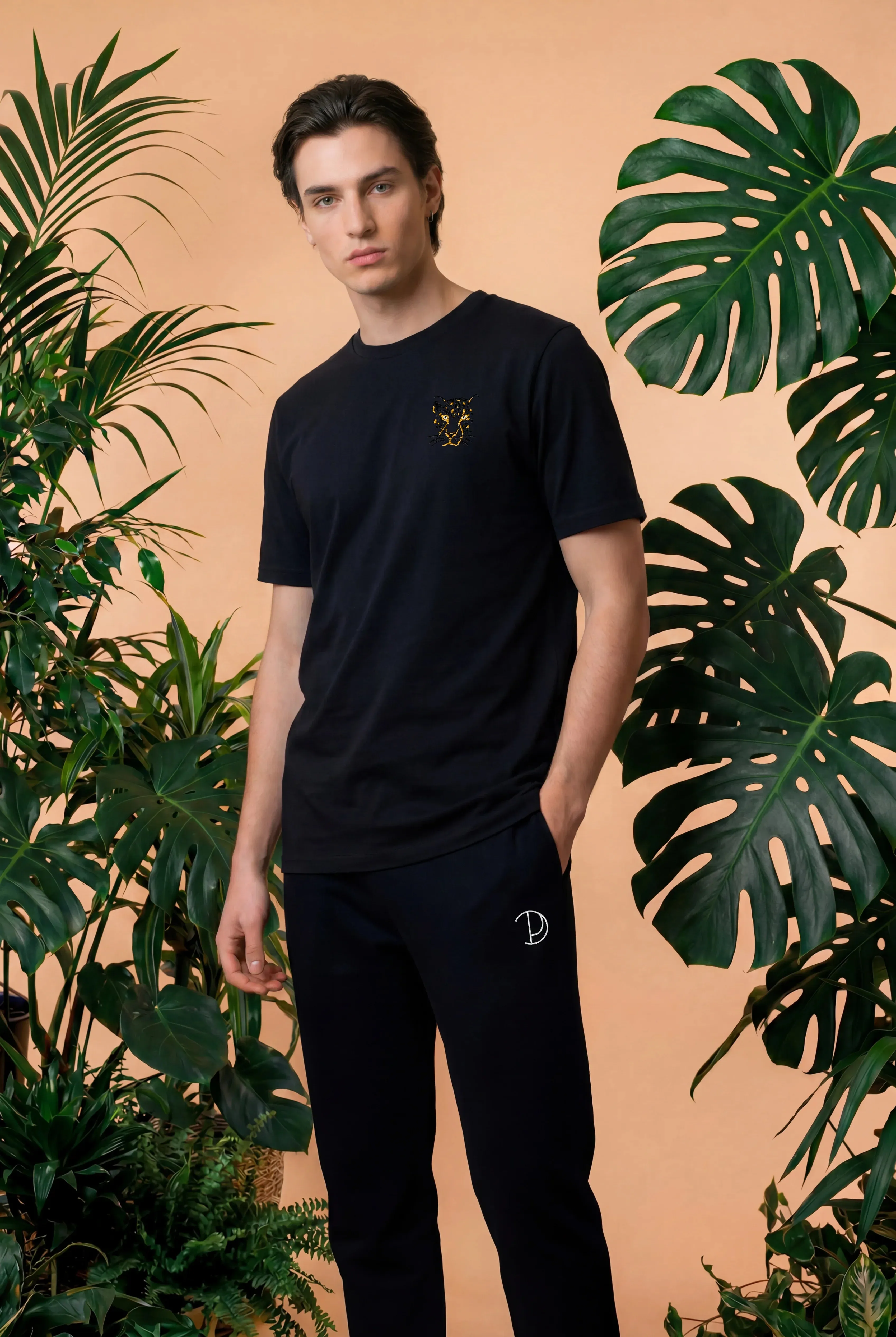 Leopard T-Shirt sold by Pitod product image thumbnail 4