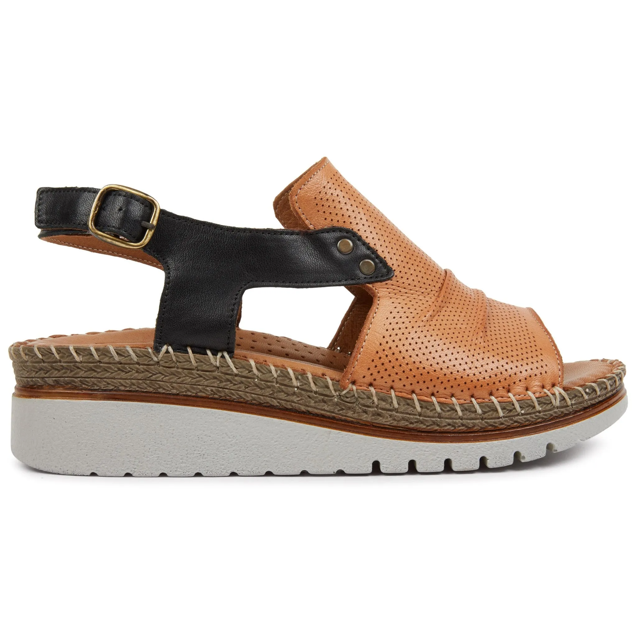 BUNGE sold by Planet Shoes product image thumbnail 2