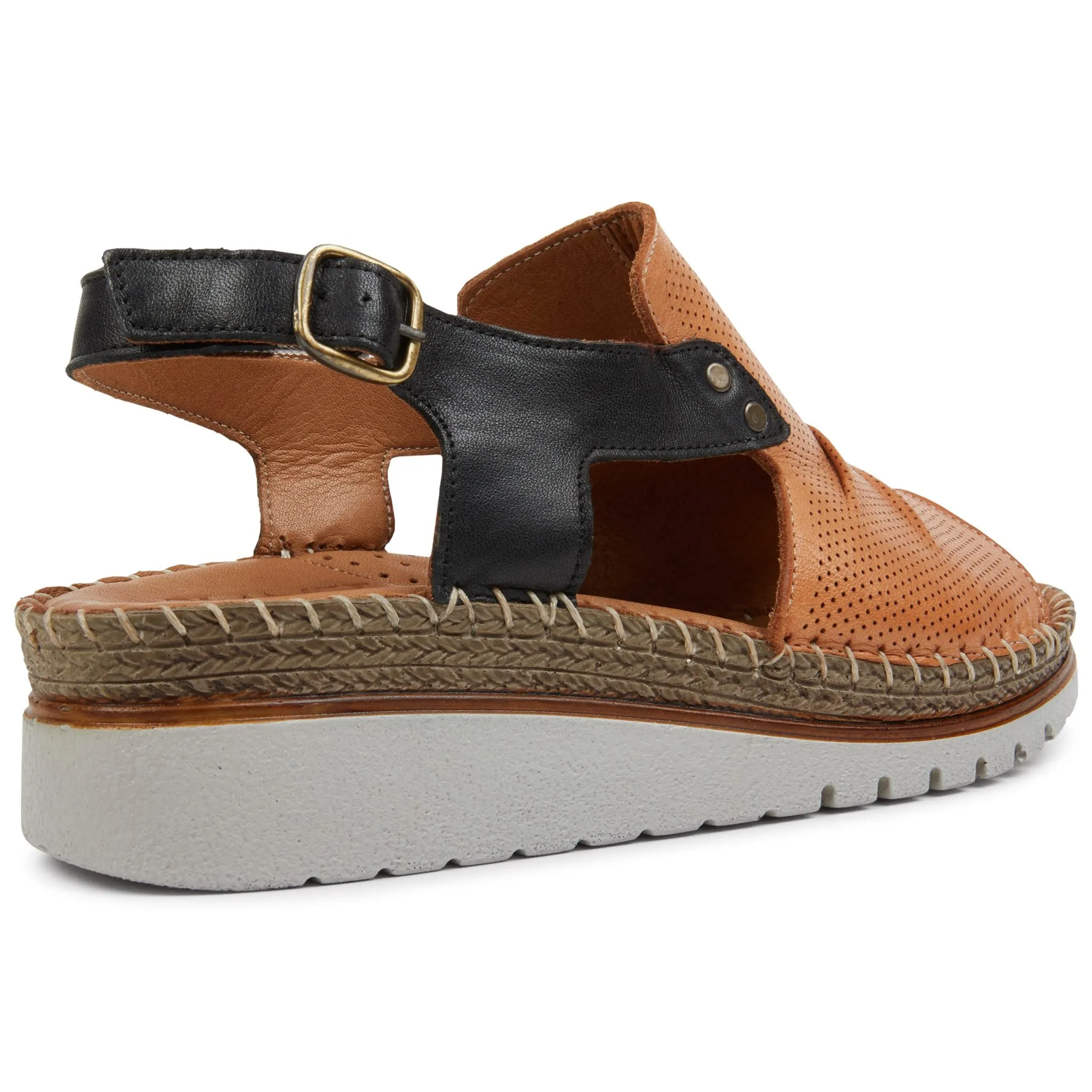 BUNGE sold by Planet Shoes product image thumbnail 4