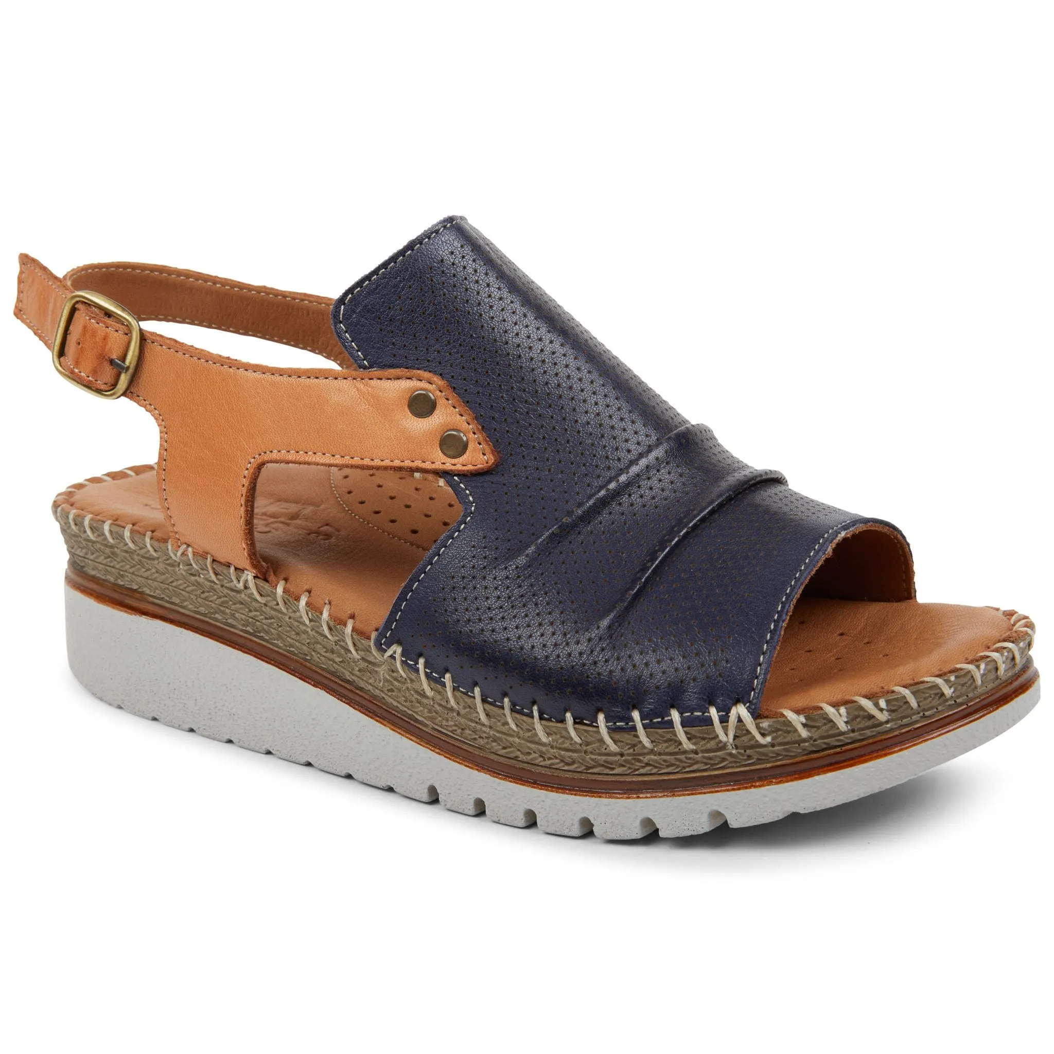 BUNGE sold by Planet Shoes