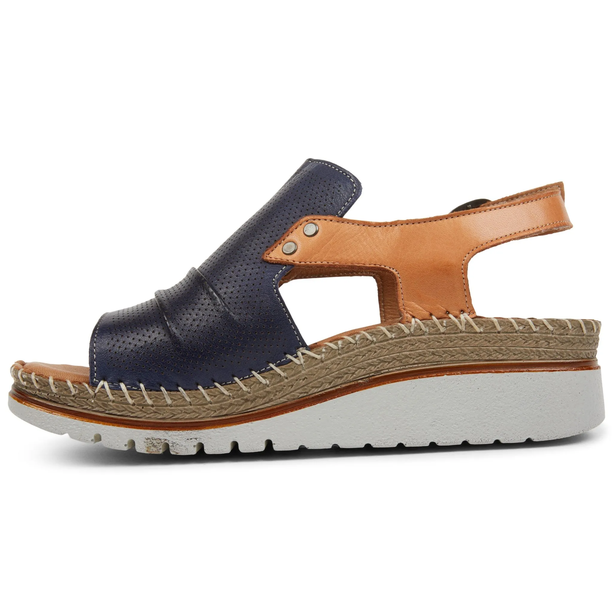 BUNGE sold by Planet Shoes product image thumbnail 3