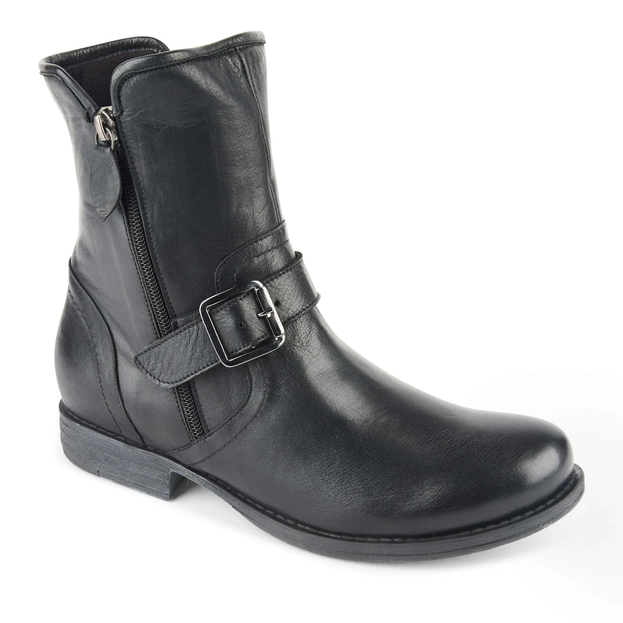 DEBO sold by Planet Shoes product image thumbnail 2