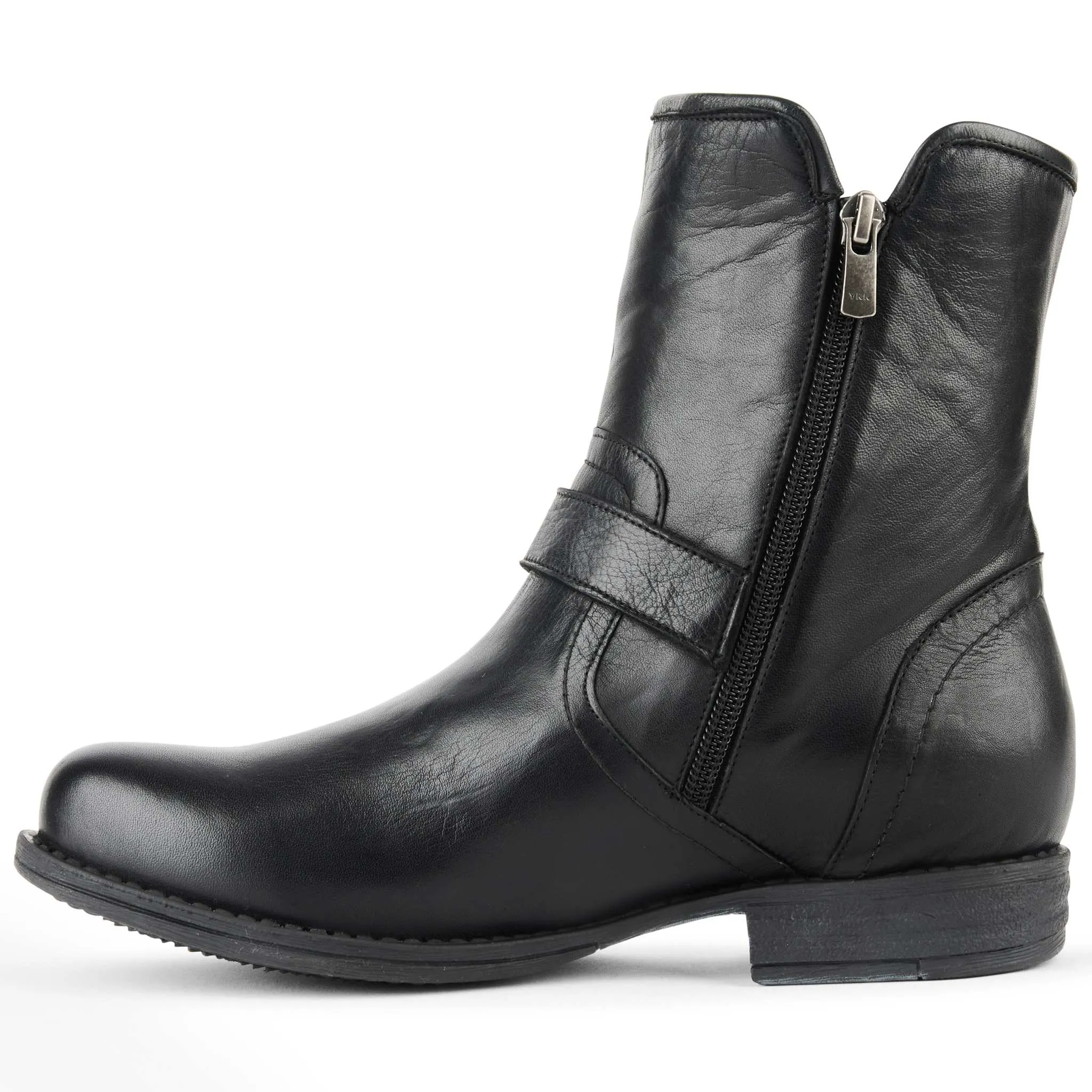 DEBO sold by Planet Shoes product image thumbnail 3