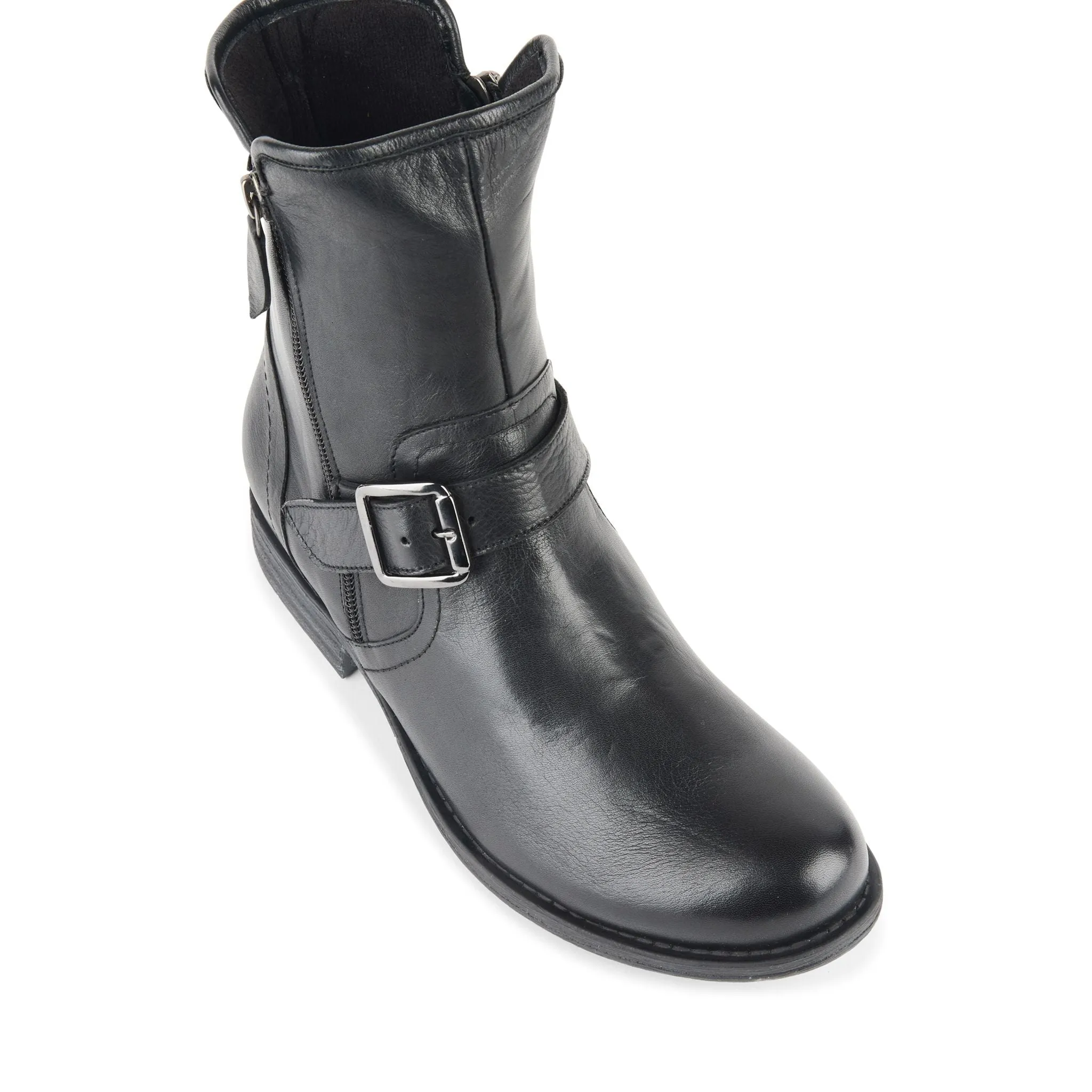 DEBO sold by Planet Shoes product image thumbnail 5