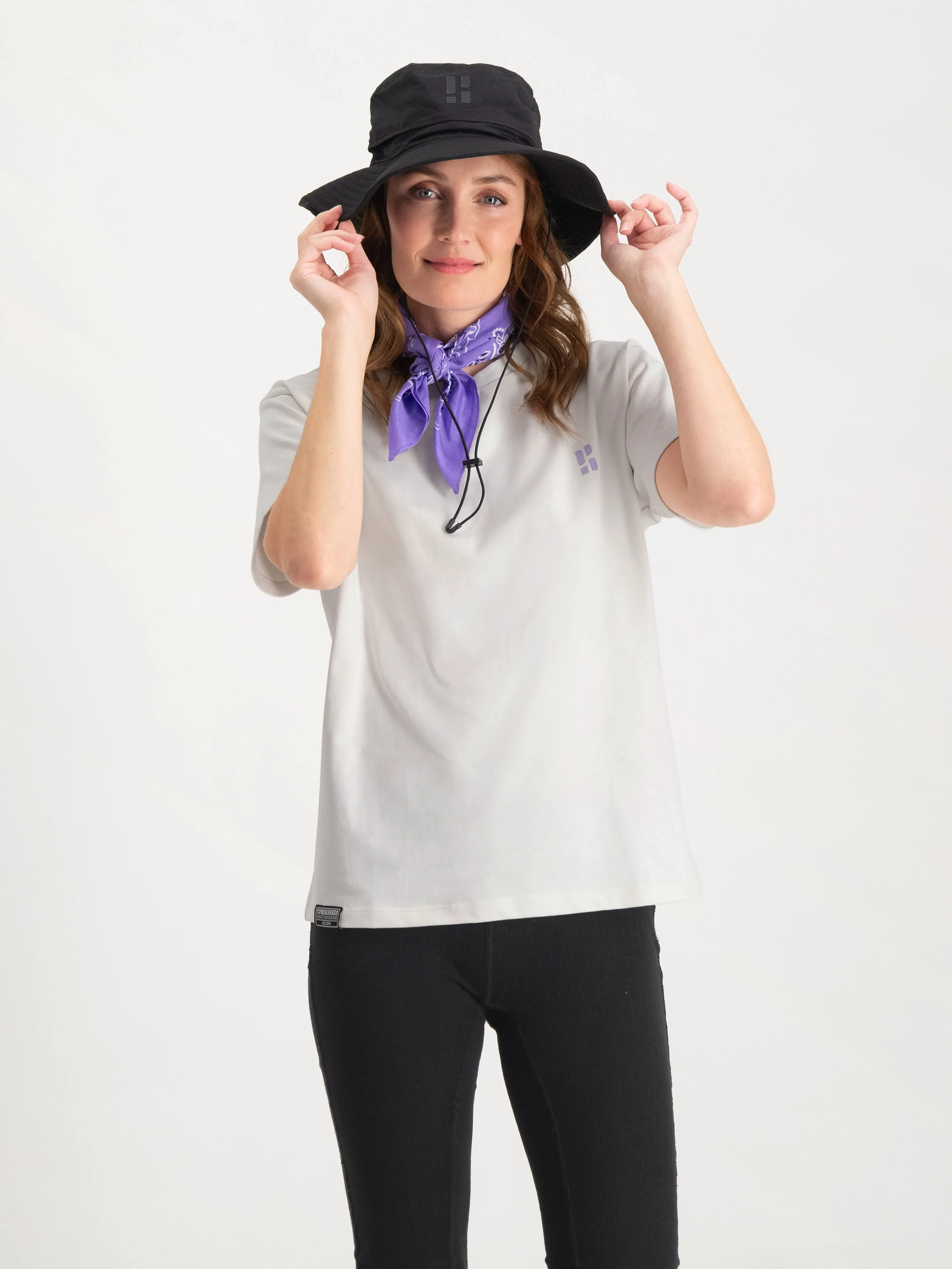 Arty T-shirt Women | Off White sold by Poederbaas product image thumbnail 3