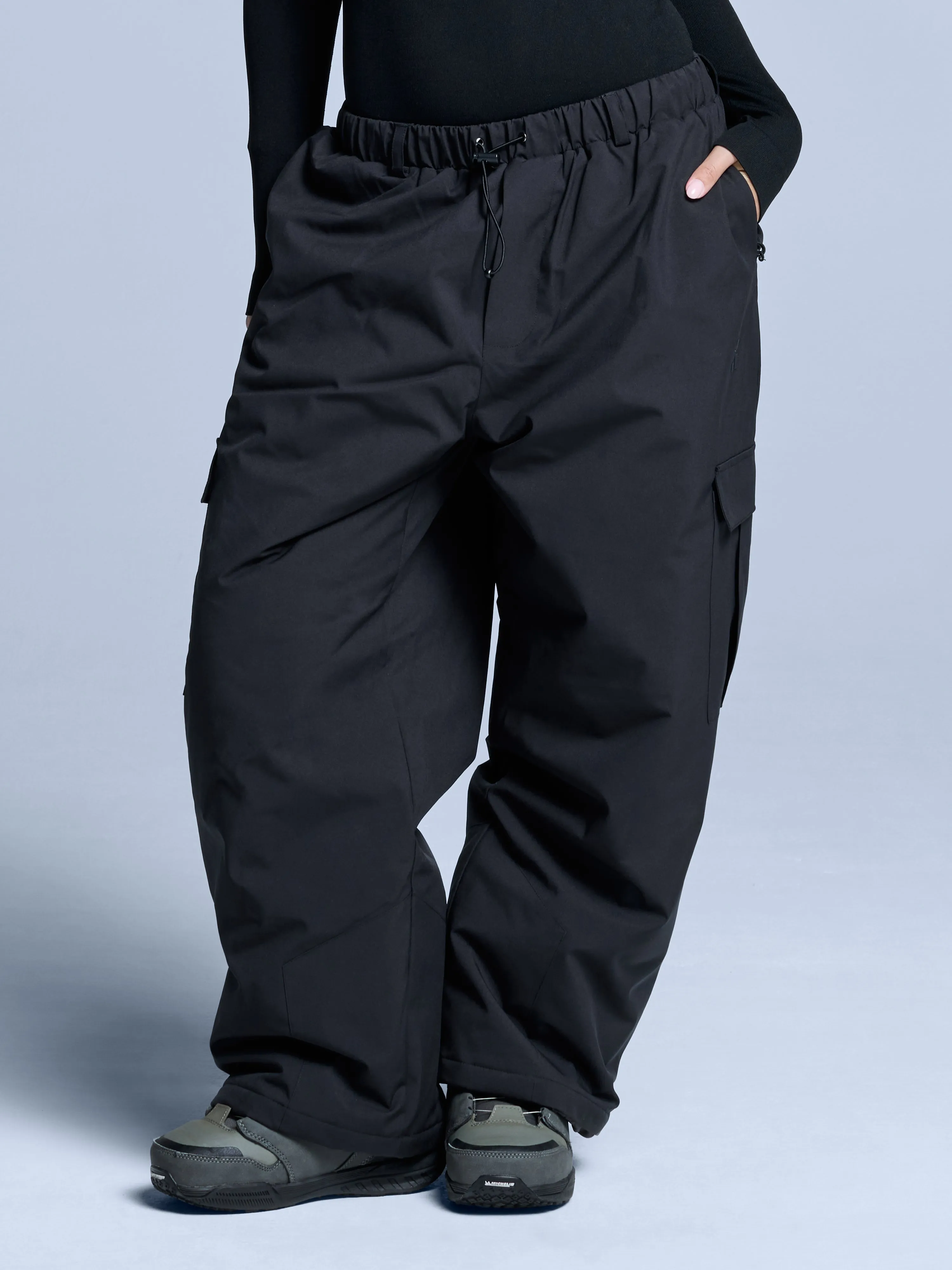 Park Pant | Black sold by Poederbaas