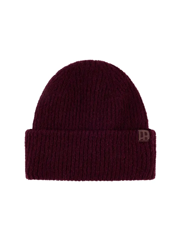 Arctic Beanie | Bordeaux sold by Poederbaas