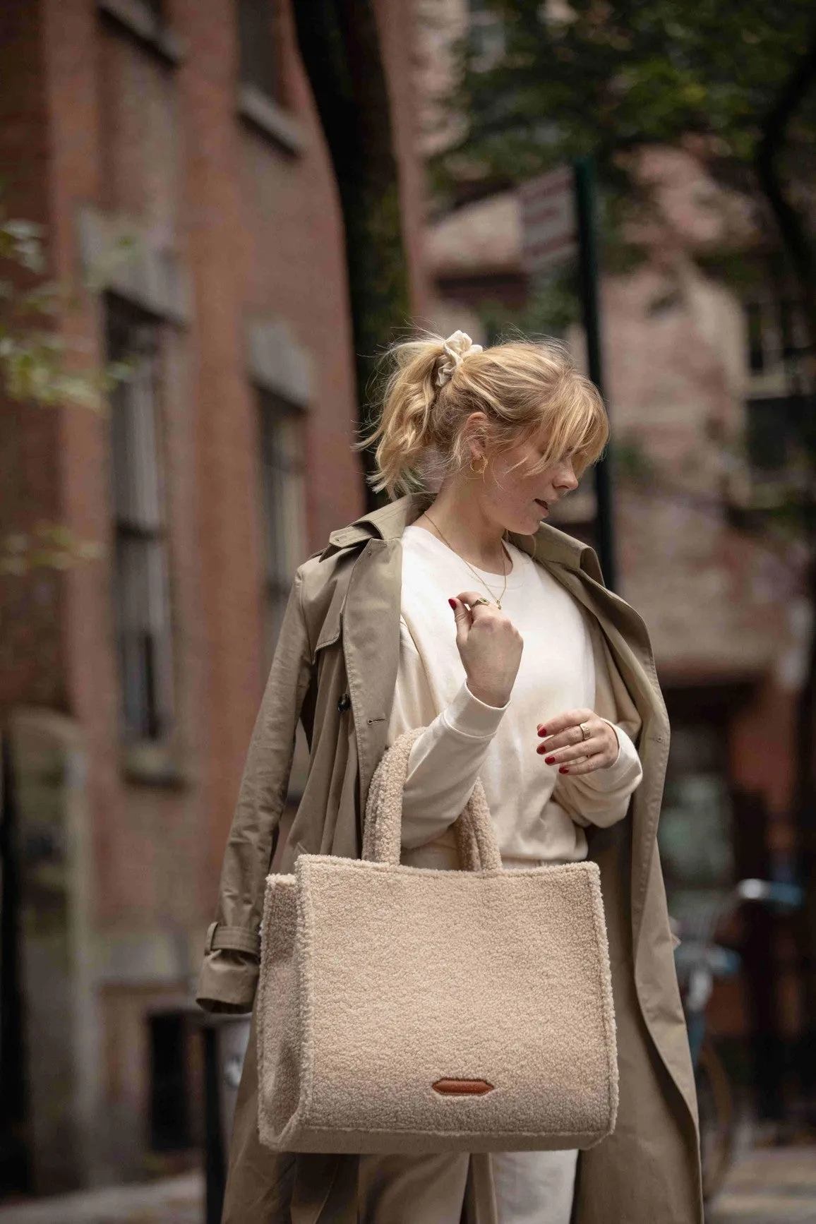 The Teddy Tote sold by Poolside product image thumbnail 5