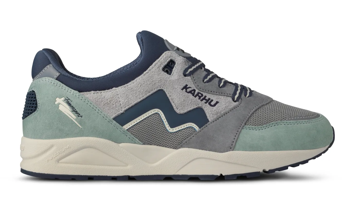 Aria 95 Trainers Aqua Gray / Vintage Indigo sold by RAGAZZI