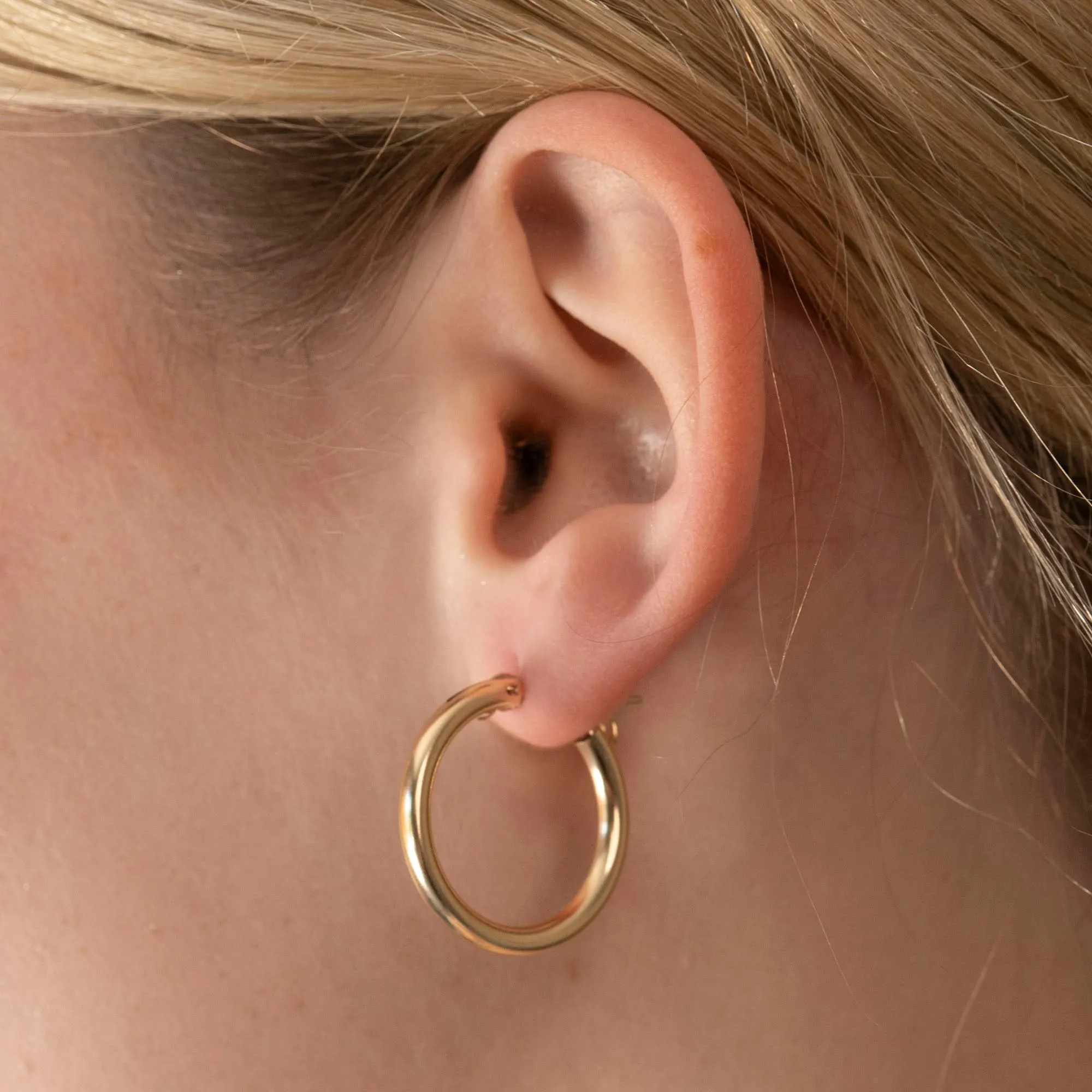 Gold Filled 3mm Clasp Hoops sold by RG product image thumbnail 3
