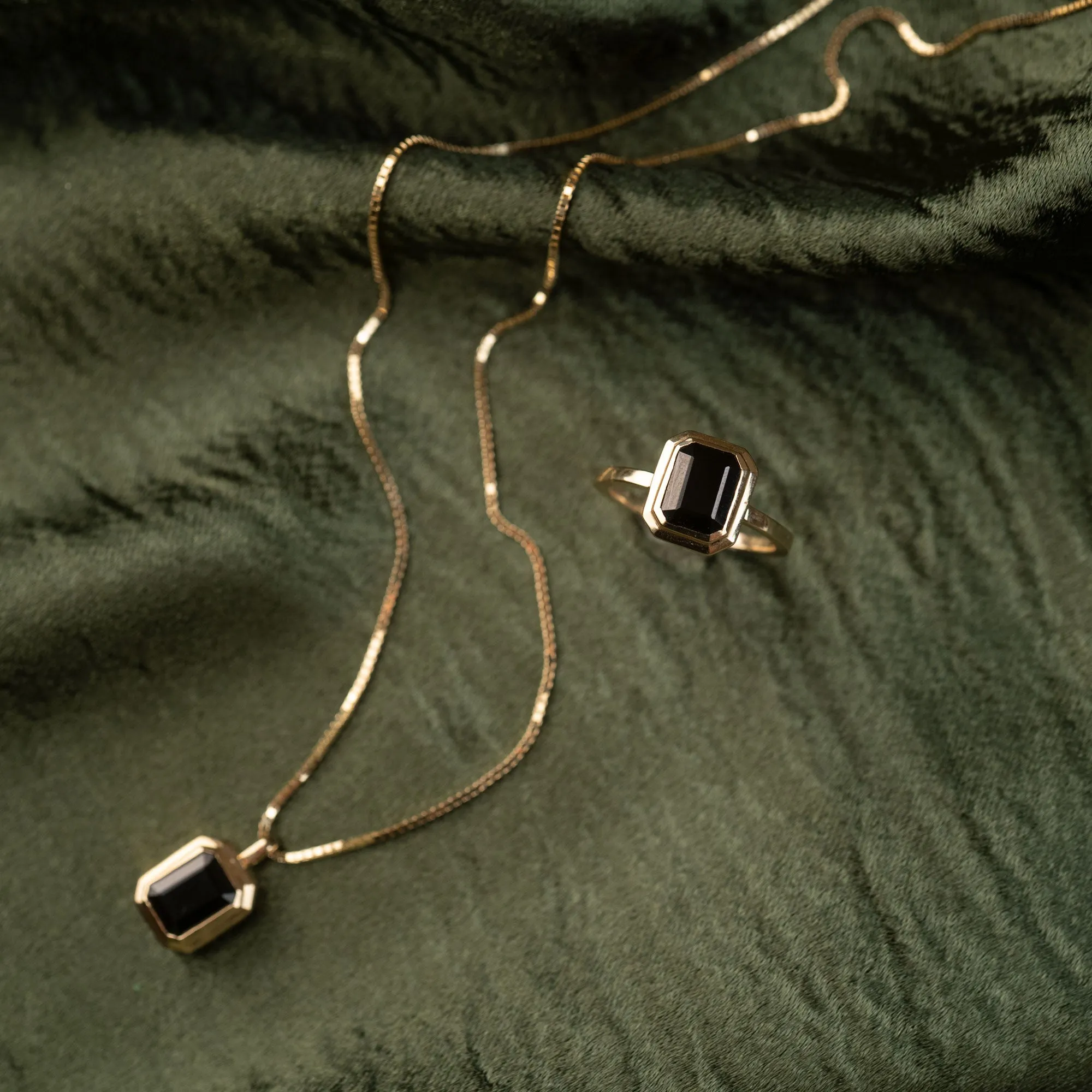 14k Black Onyx Tiered Bezel Necklace sold by RG product image thumbnail 3