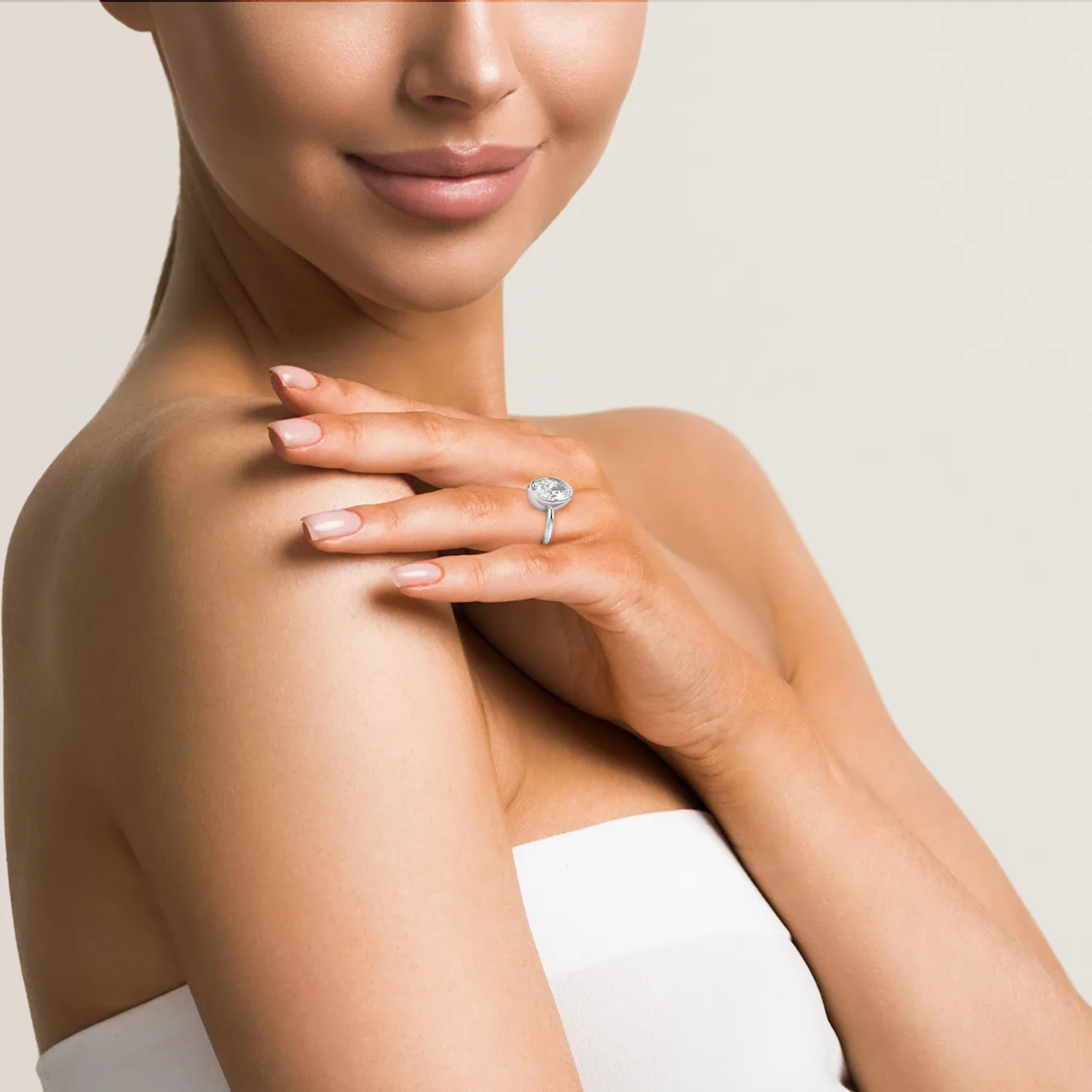 14k Oval Bezel Ring sold by RG product image thumbnail 2