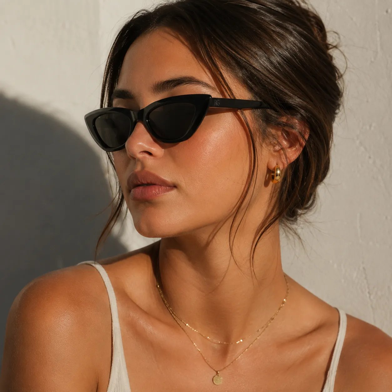Olivia Sunglasses sold by RG product image thumbnail 2
