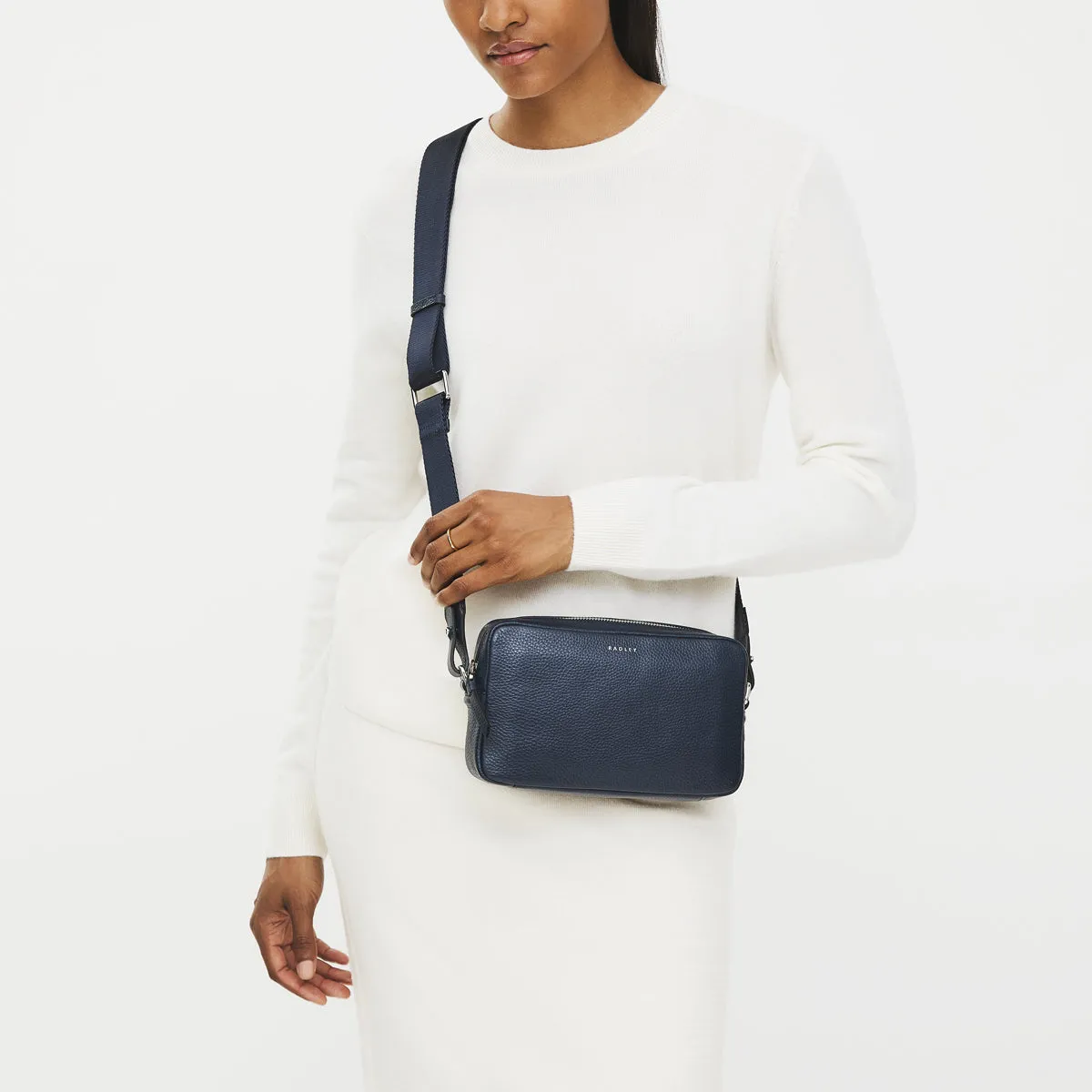Tavistock Leather Mini Zip Around Cross Body Bag in Ink - 111944 sold by Radley product image thumbnail 2