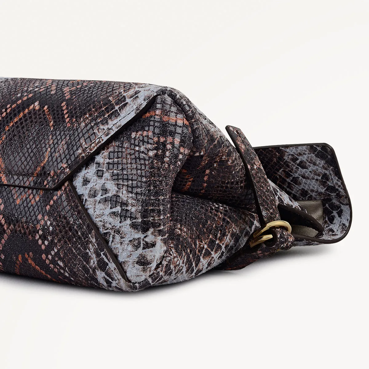 Fleet Street Leather Large Flapover Clutch Bag in Carmine - 112285 sold by Radley product image thumbnail 5