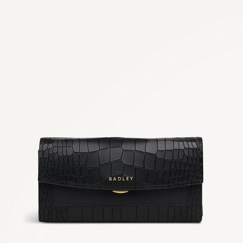 Albert Road Leather Large Flapover Wallet in Black - 112833 sold by Radley