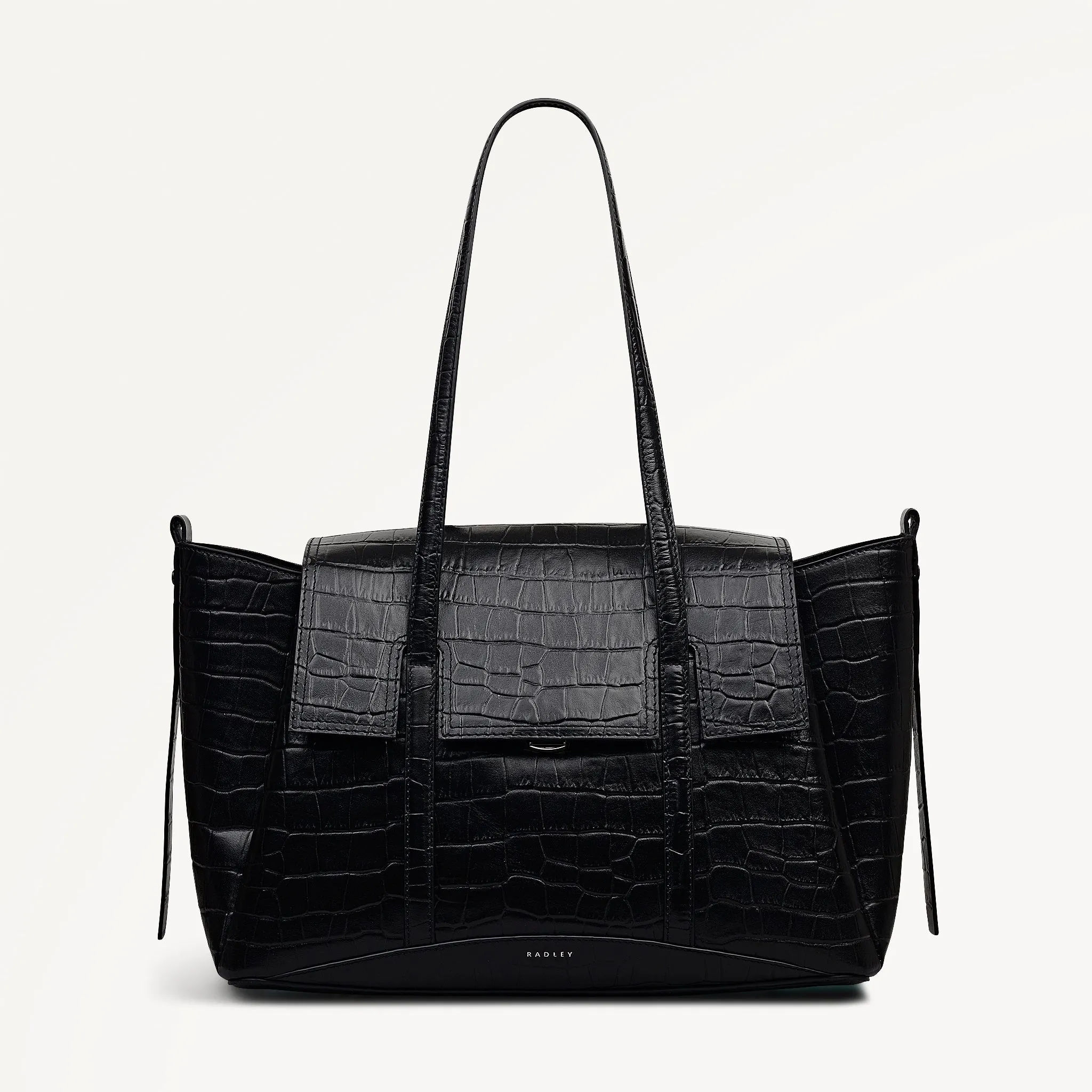 The Chancery Leather Medium Flapover Shoulder Bag in Black - 112256 sold by Radley