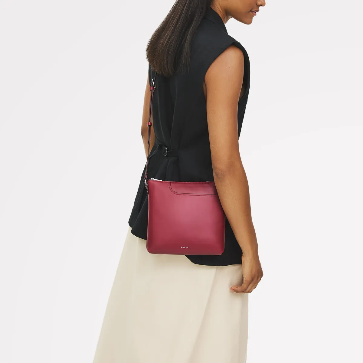 Pockets Leather Small Ziptop Ns Cross Body Bag in Carmine - 112240 sold by Radley product image thumbnail 2