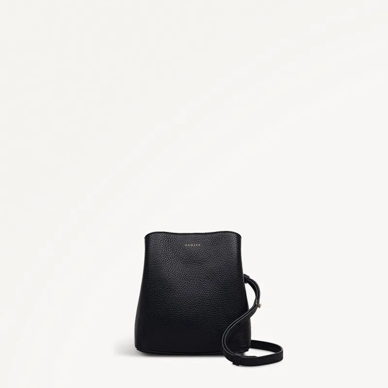 Dukes Place Small Compartment Cross Body Black - 112134 sold by Radley