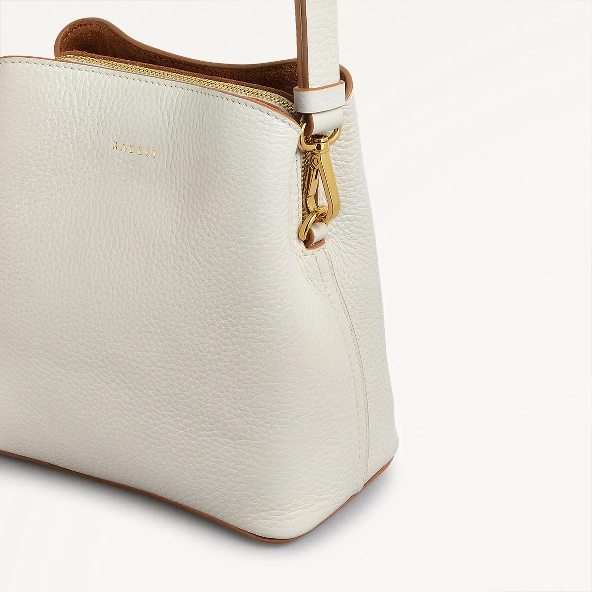 Dukes Place Leather Small Compartment Cross Body Bag in Chalk - 111386 sold by Radley product image thumbnail 4