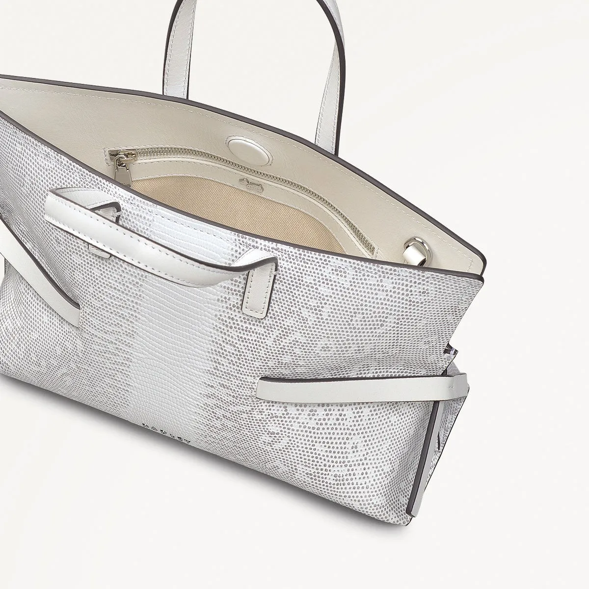 Fleet Street Leather Small Open Top Crossbody Bag in Bright White - 110864 sold by Radley product image thumbnail 3