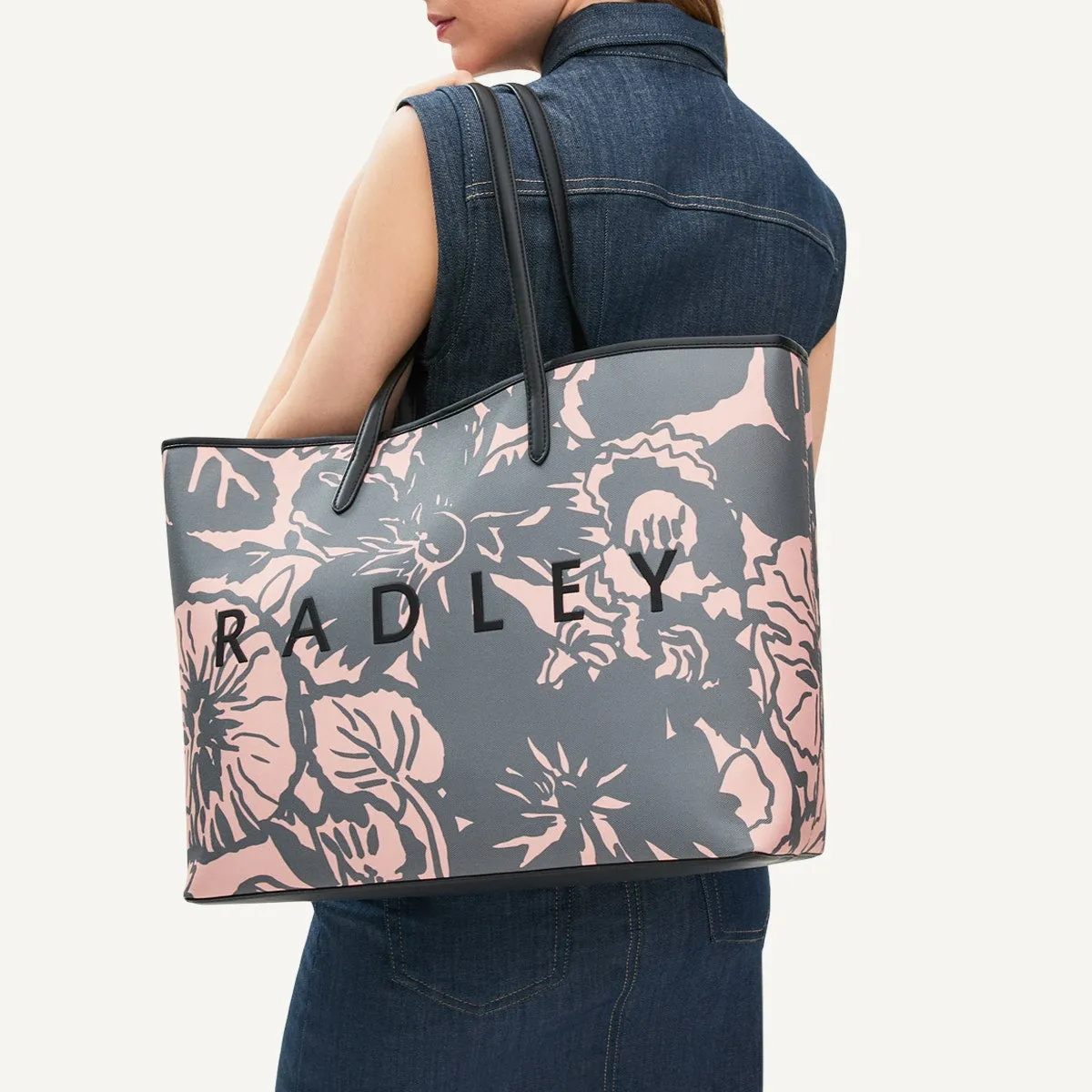 Southwell Gardens - Floral Fabric Large Open Top Tote in Black - 110854 sold by Radley product image thumbnail 5