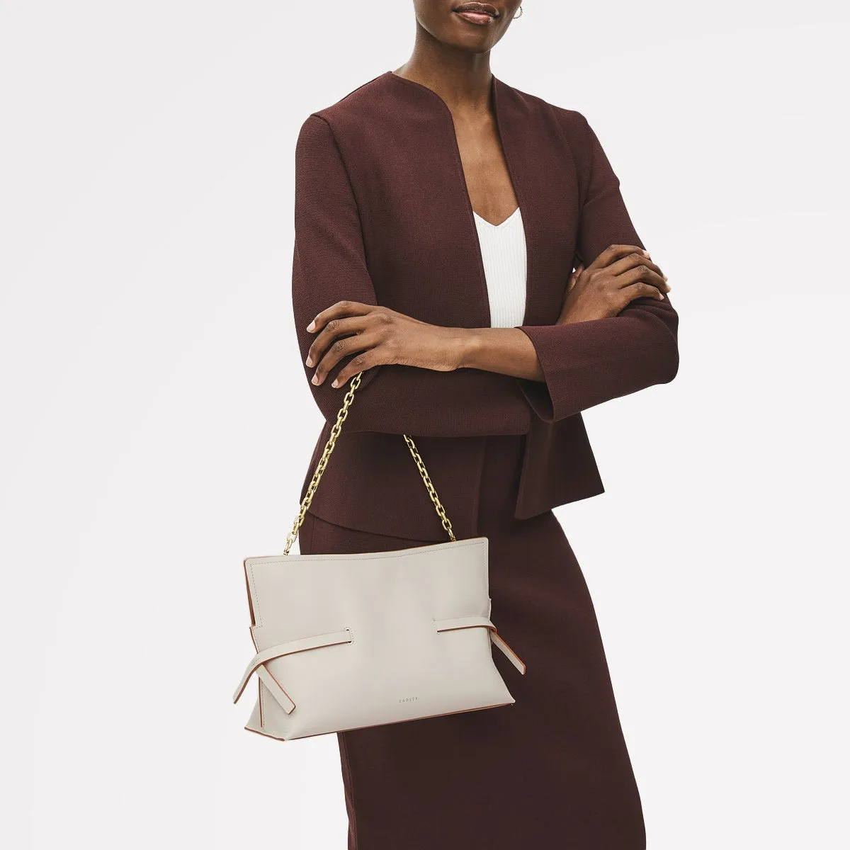 Fleet Street Leather Medium Open Top Clutch Bag in Chalk - 111435 sold by Radley product image thumbnail 5