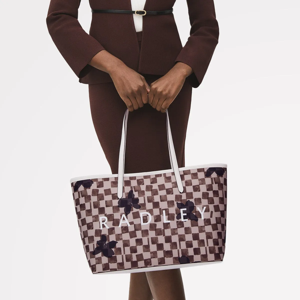 Southwell Gardens Fabric Large Open Top Tote Bag in Stone - 111442 sold by Radley product image thumbnail 5