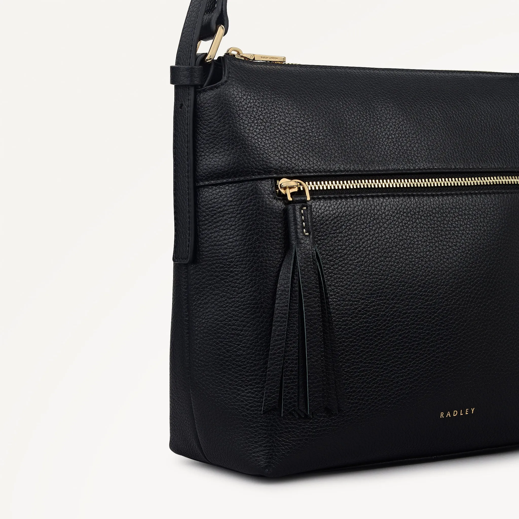 Fountain Mews Leather Small Ziptop Cross Body Bag in Black - 112613 sold by Radley product image thumbnail 4