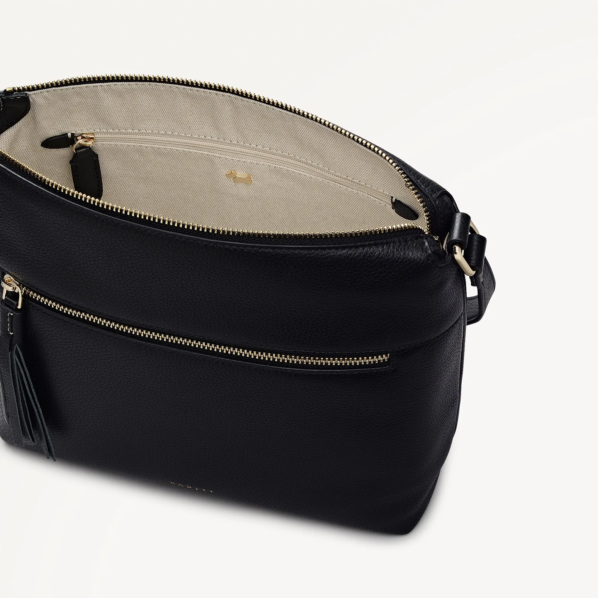 Fountain Mews Leather Small Ziptop Cross Body Bag in Black - 112613 sold by Radley product image thumbnail 3
